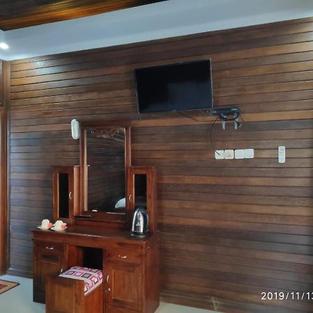 Miasa Homestay Нуса-Пеніда Екстер'єр фото
